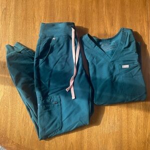 Caribbean Blue Figs Set XS High Waisted Zamora Joggers + Catarina